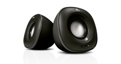 PARLANTES XTECH 2.0 6w ALIMENTACION USB -  3.5mm NEGRO