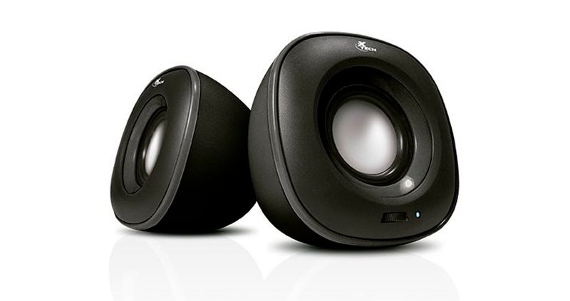 PARLANTES XTECH 2.0 6w ALIMENTACION USB -  3.5mm NEGRO